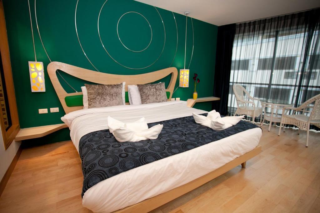 Sea Cono Boutique Hotel Phuket Bagian luar foto