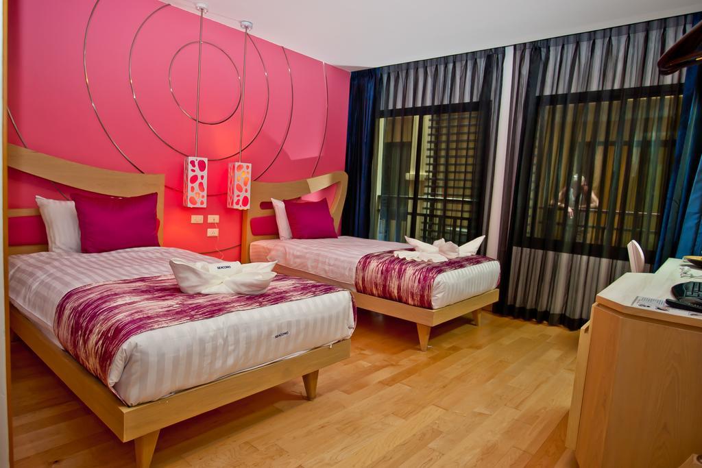 Sea Cono Boutique Hotel Phuket Bagian luar foto