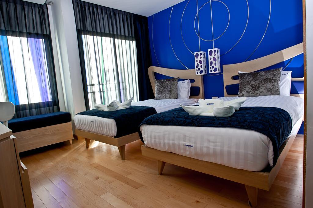 Sea Cono Boutique Hotel Phuket Bagian luar foto