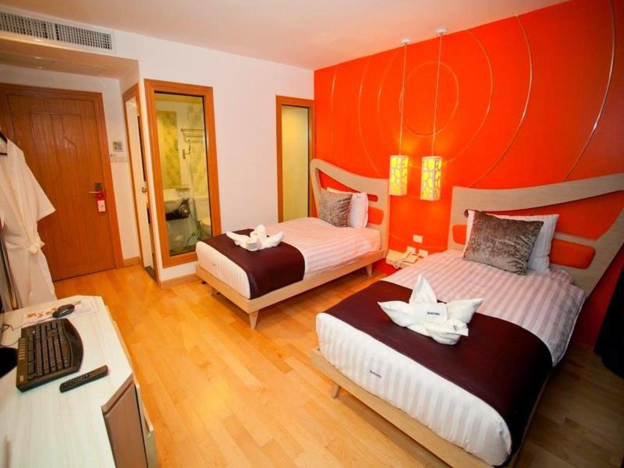Sea Cono Boutique Hotel Phuket Bagian luar foto