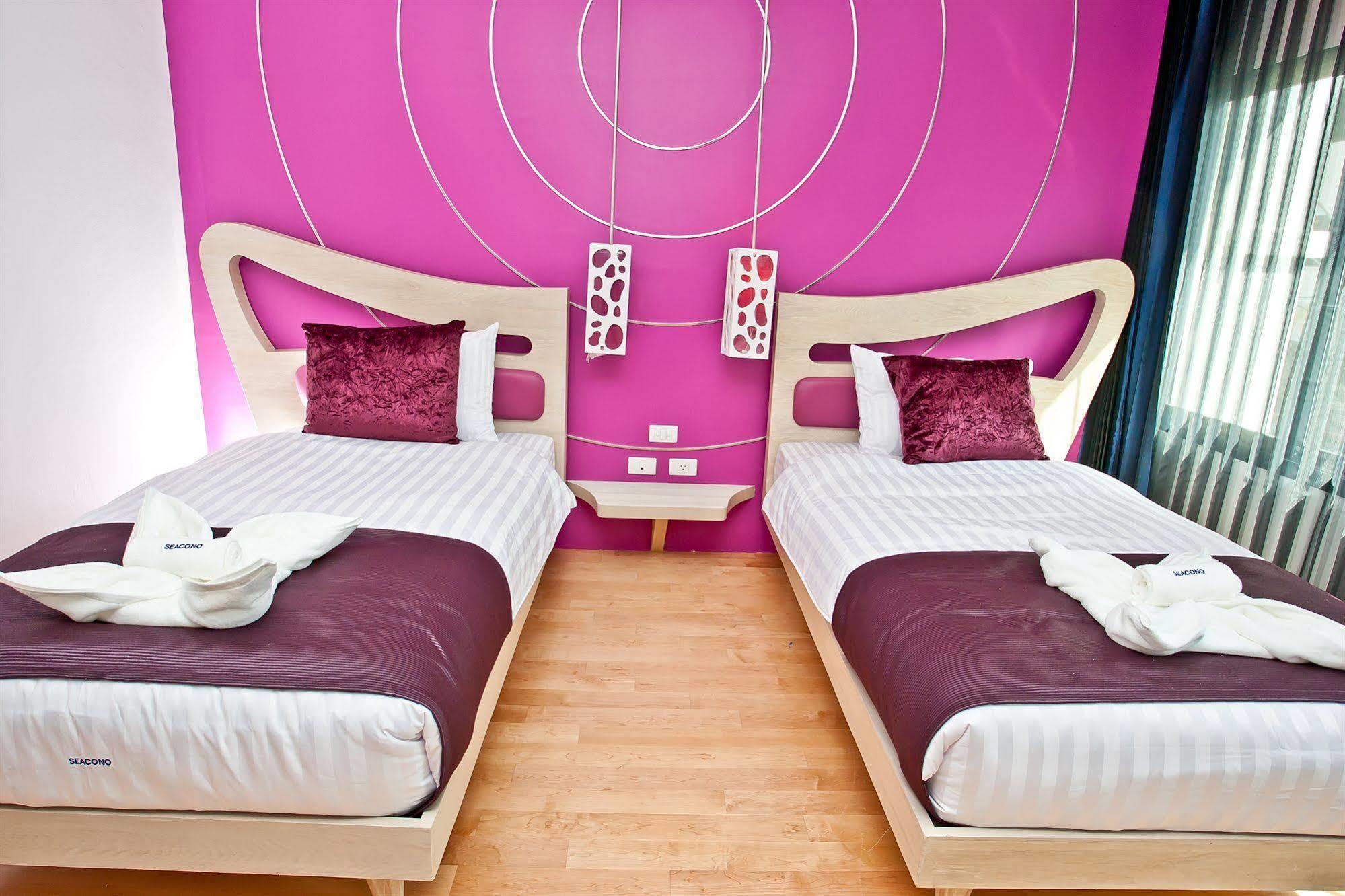 Sea Cono Boutique Hotel Phuket Bagian luar foto
